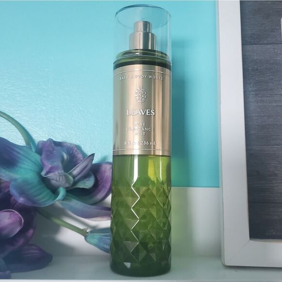 LEAVES from Bath and Body Works - Picture 2 of 5